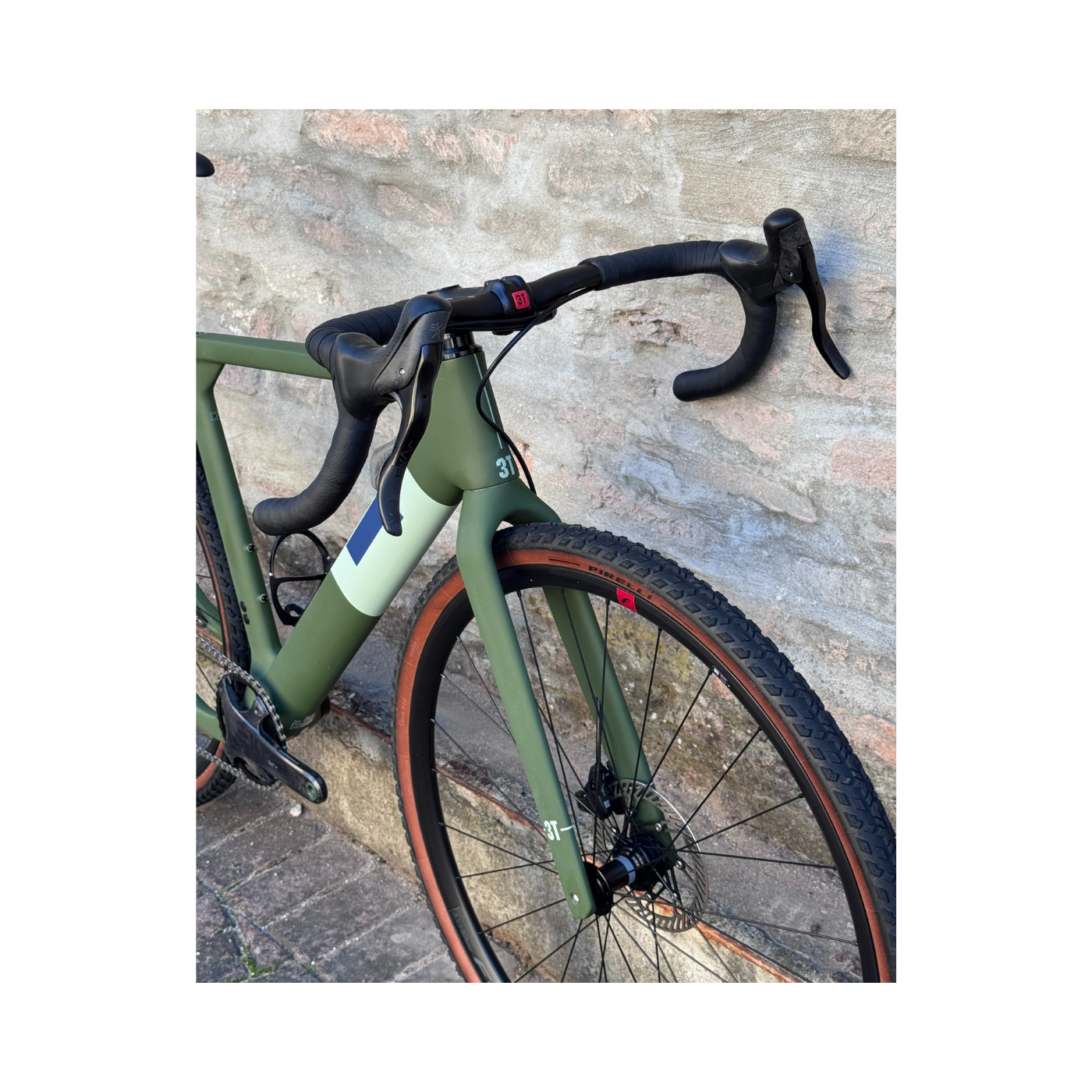 Bicicletta Exploro Primo