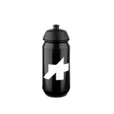 Borraccia Assos Signature 500ml in materiale flessibile nero.