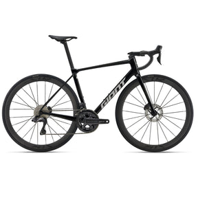 Bici da corsa Giant TCR Advanced Pro 0 KOM telaio integrato aerodinamico.
