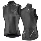 Gilet Liv Cefira Wind Vest da donna, in tessuto ProTextura antivento, ultraleggero e comprimibile.