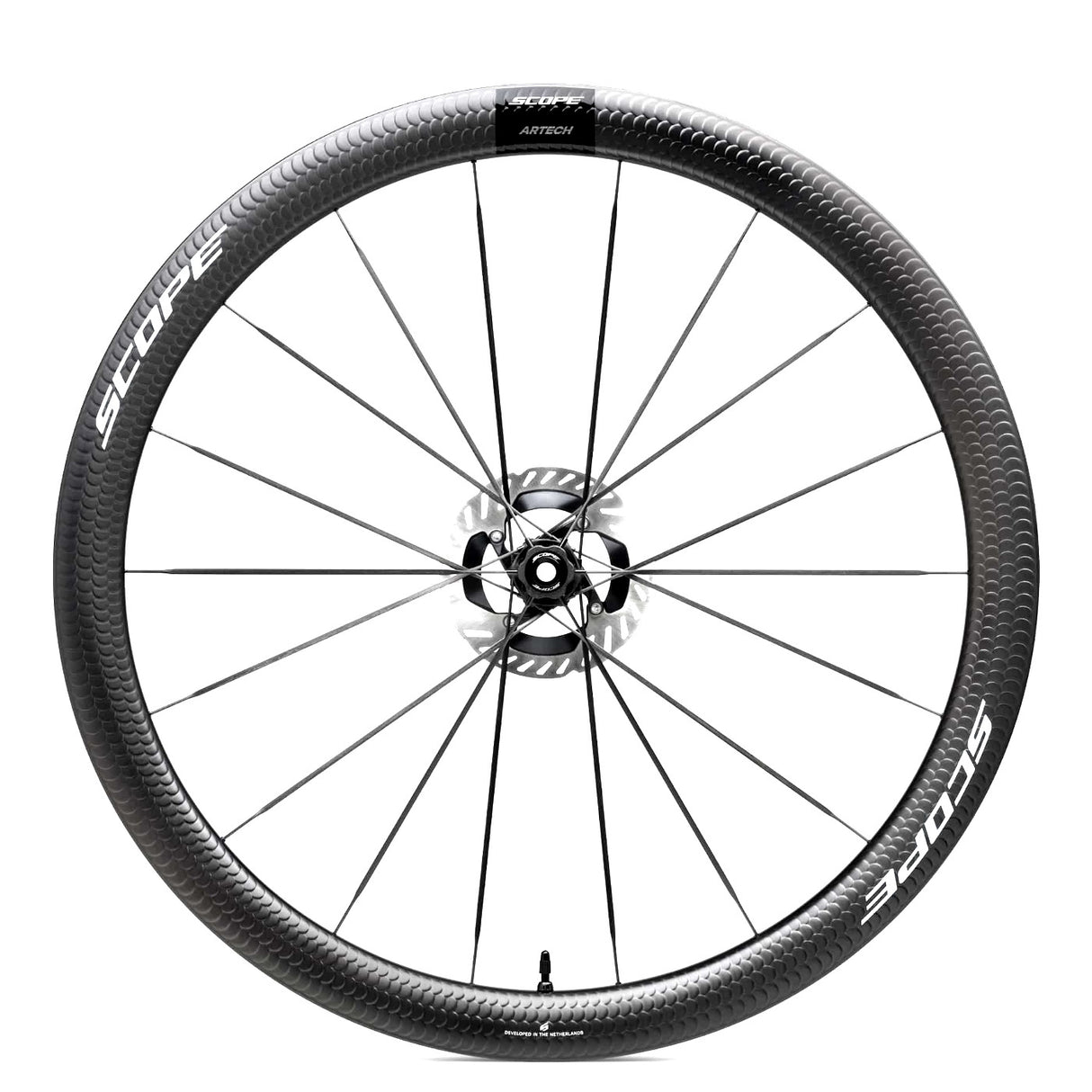 Ruote Scope Artech 4.A con profilo in carbonio biomimetico e mozzi Diamond Ratchet.